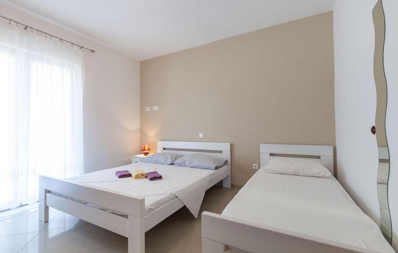 Apartments With A Parking Space Stanici, Omis - 17894 Exterior foto